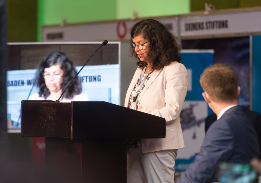 https://educataghana.com/wp-content/uploads/2020/10/19.10.20-Educata-Ghana-Day-1-of-2-045-_CM40045-scaled-1000x700.jpg